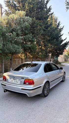 BMW 525-4