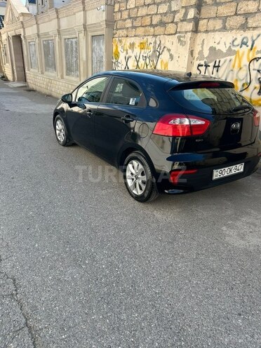 Kia Rio-2