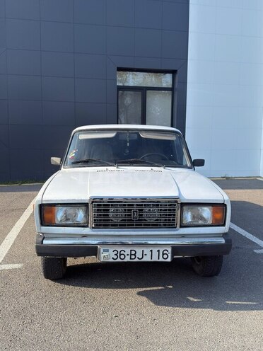 LADA (VAZ) 2107-1