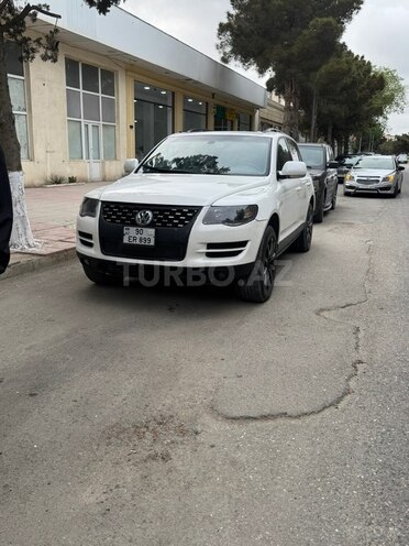 Volkswagen Touareg-9