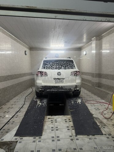 Volkswagen Touareg-10