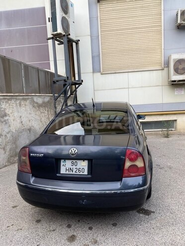 Volkswagen Passat-5