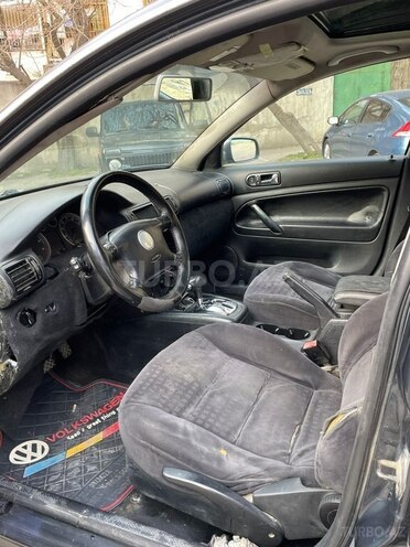 Volkswagen Passat-9
