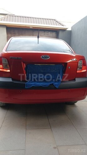 Kia Rio-2