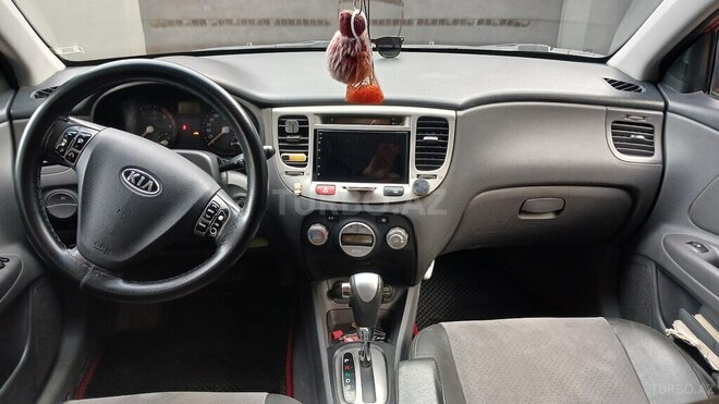 Kia Rio-3