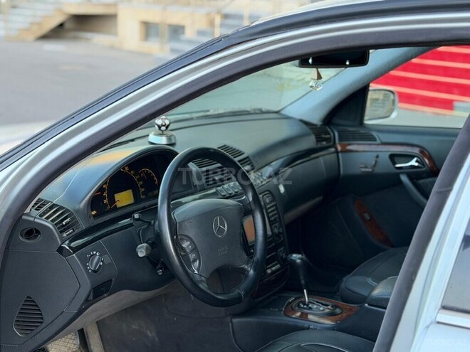 Mercedes S 320-11