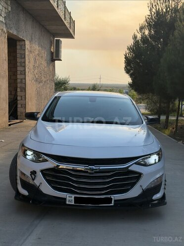 Chevrolet Malibu-1