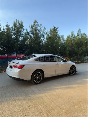 Chevrolet Malibu-5