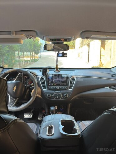 Chevrolet Malibu-11