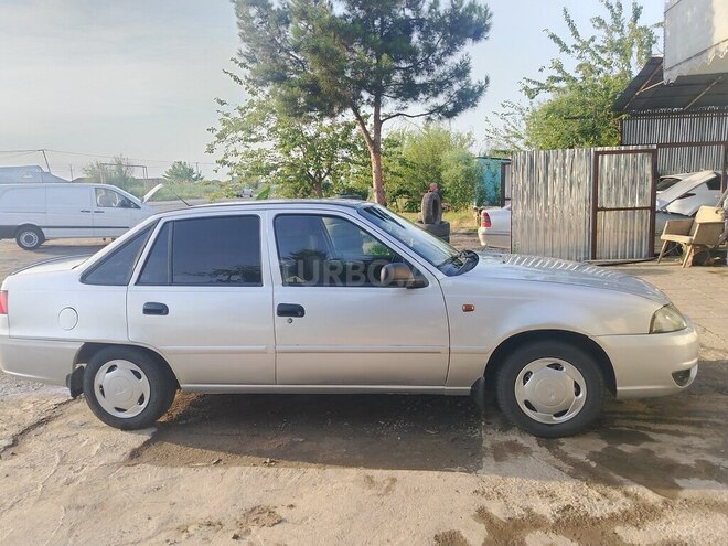 Daewoo Nexia-5