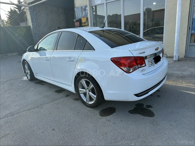 Chevrolet Cruze-5