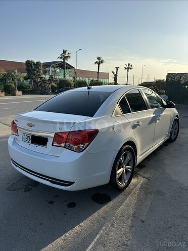 Chevrolet Cruze-3