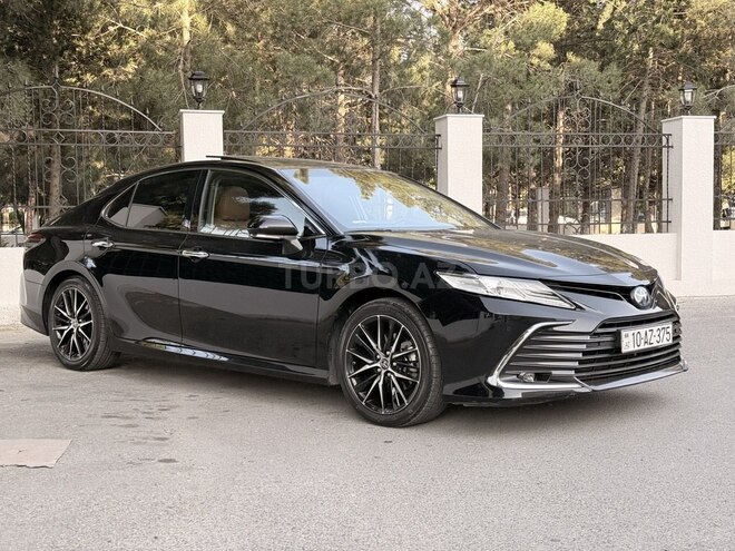 Toyota Camry-3
