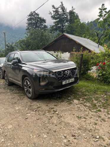 Hyundai Santa Fe-2
