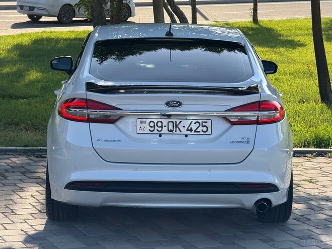 Ford Fusion (North America)-2