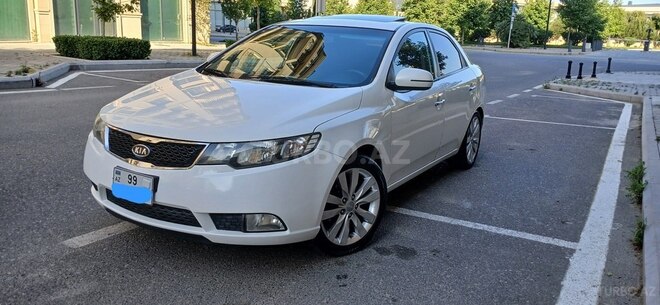 Kia Cerato-5