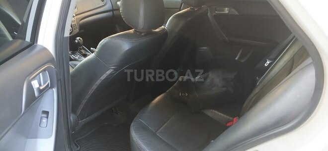 Kia Cerato-9