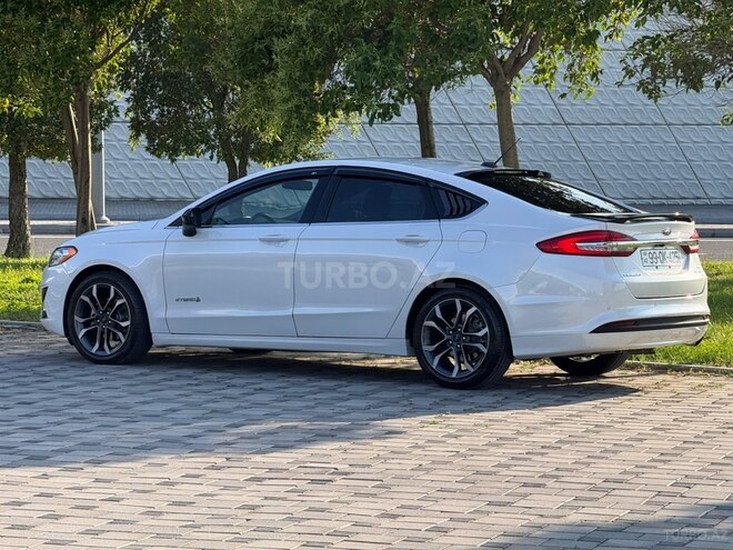 Ford Fusion (North America)-11