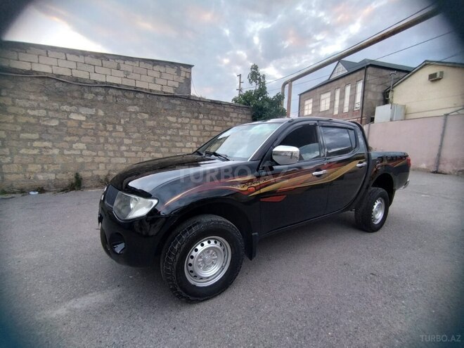 Mitsubishi L200-3