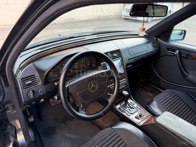 Mercedes C 240-9
