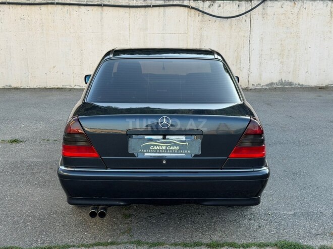 Mercedes C 240-6