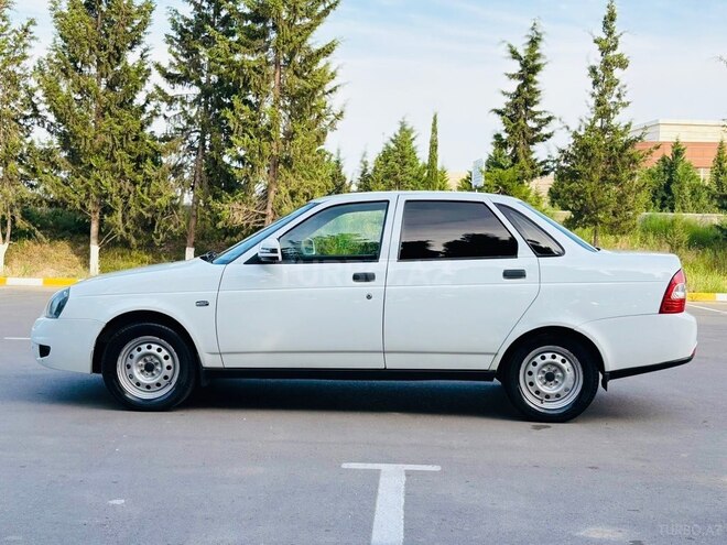 LADA (VAZ) Priora-2