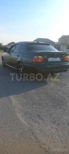 BMW 528-6