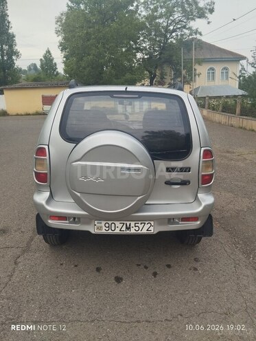 Chevrolet Niva-12