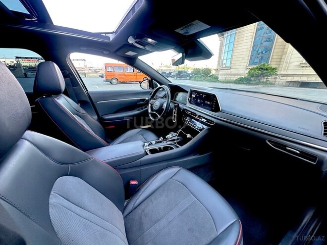 Hyundai Sonata-11