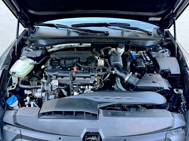 Hyundai Sonata-15