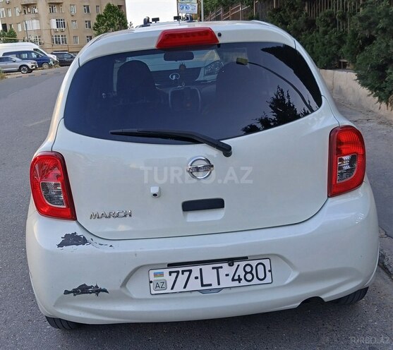 Nissan March-2