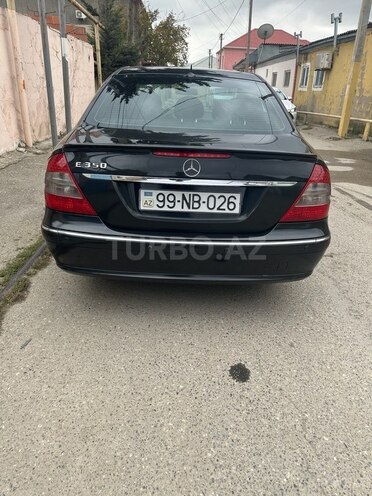Mercedes E 320-2