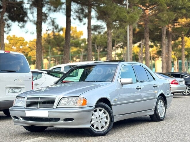 Mercedes C 200-2