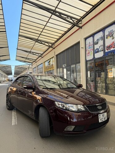 Kia Cerato-8