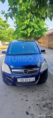 Opel Zafira-2
