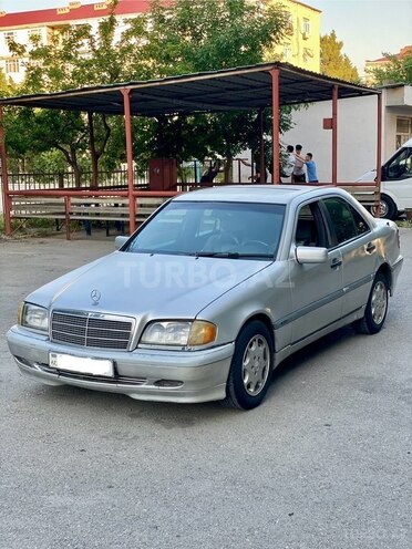Mercedes C 180-3