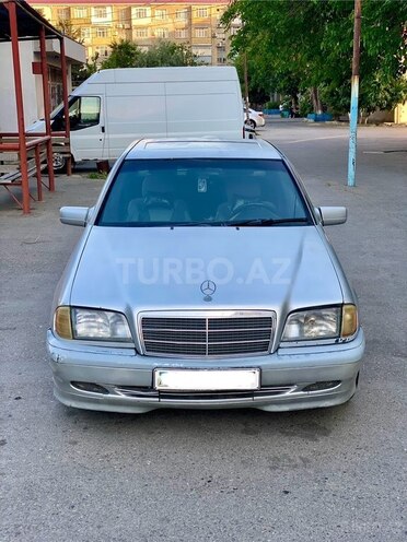 Mercedes C 180-2