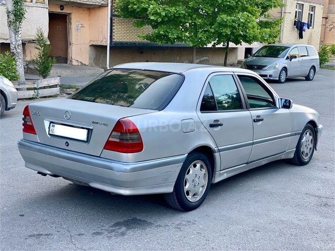 Mercedes C 180-5