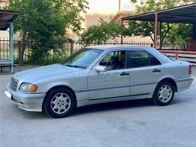 Mercedes C 180-10