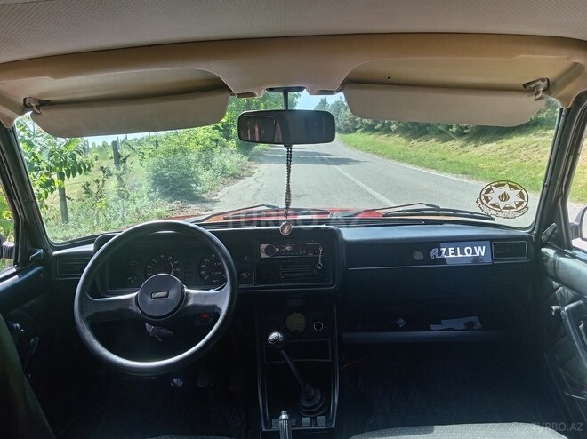 LADA (VAZ) 2107-15