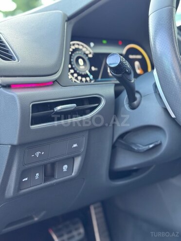 Hyundai Sonata-10