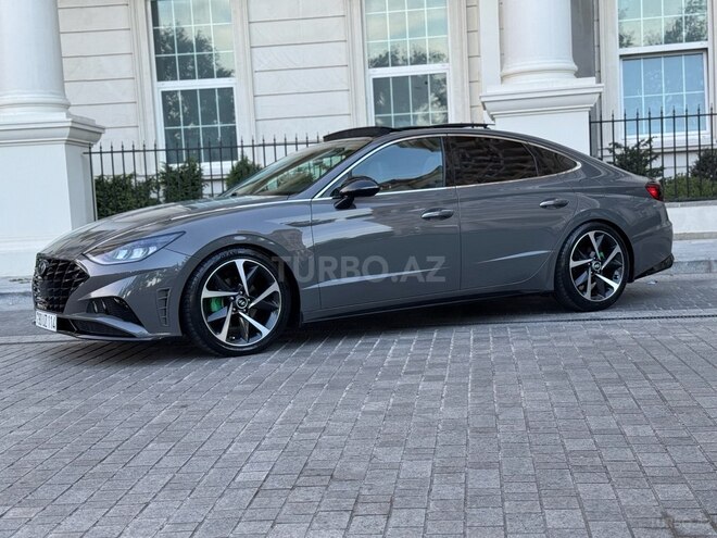 Hyundai Sonata-6