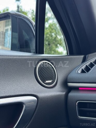 Hyundai Sonata-16