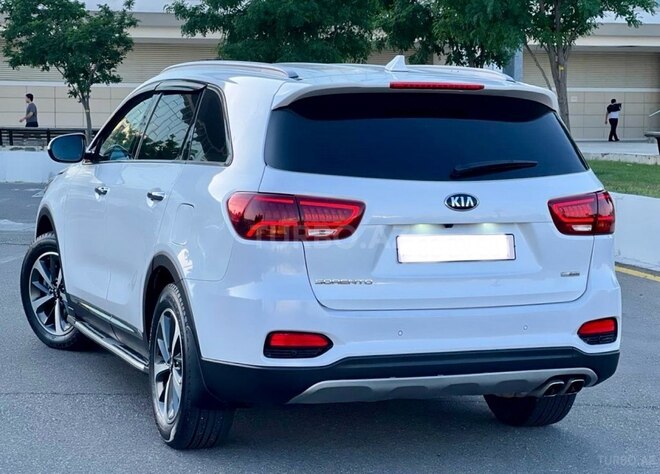 Kia Sorento-6