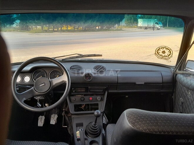 LADA (VAZ) 2106-7