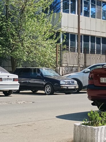 Volkswagen Polo-6