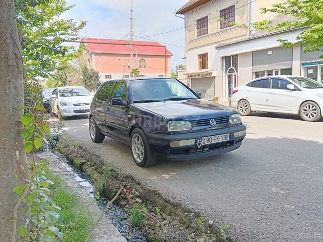 Volkswagen Polo-5