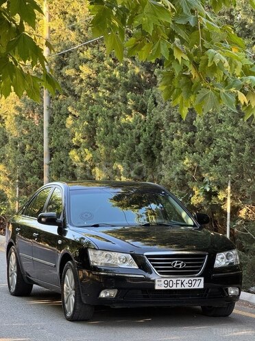Hyundai Sonata-4