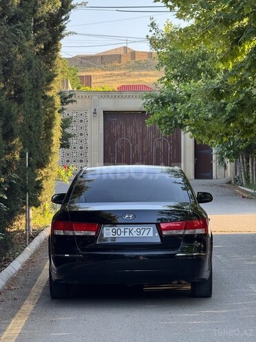 Hyundai Sonata-6