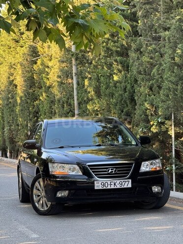 Hyundai Sonata-1